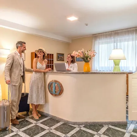 Charming And Comfy House In