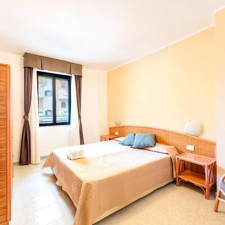 Apartment Charming And Comfy Apartment In Alghero