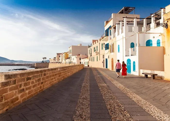 Charming And Comfy House In Apartment *